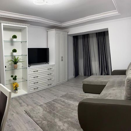 Apartament Areni 수체아바 외부 사진